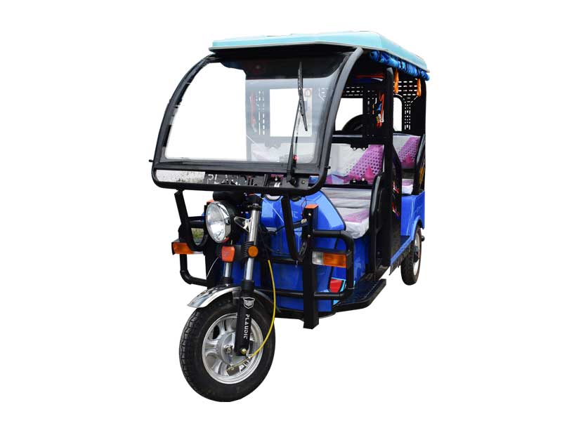 Plaudit 100 Plus E- Rickshaw